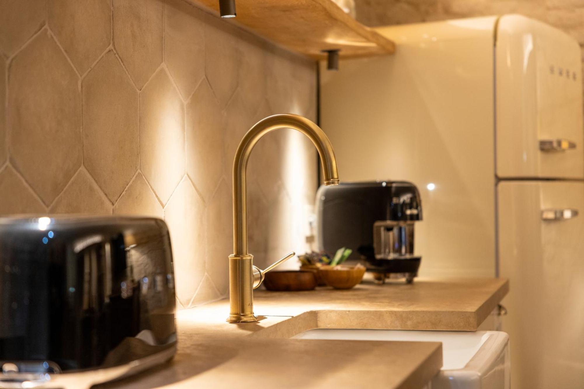 Boutique Homes * Siena