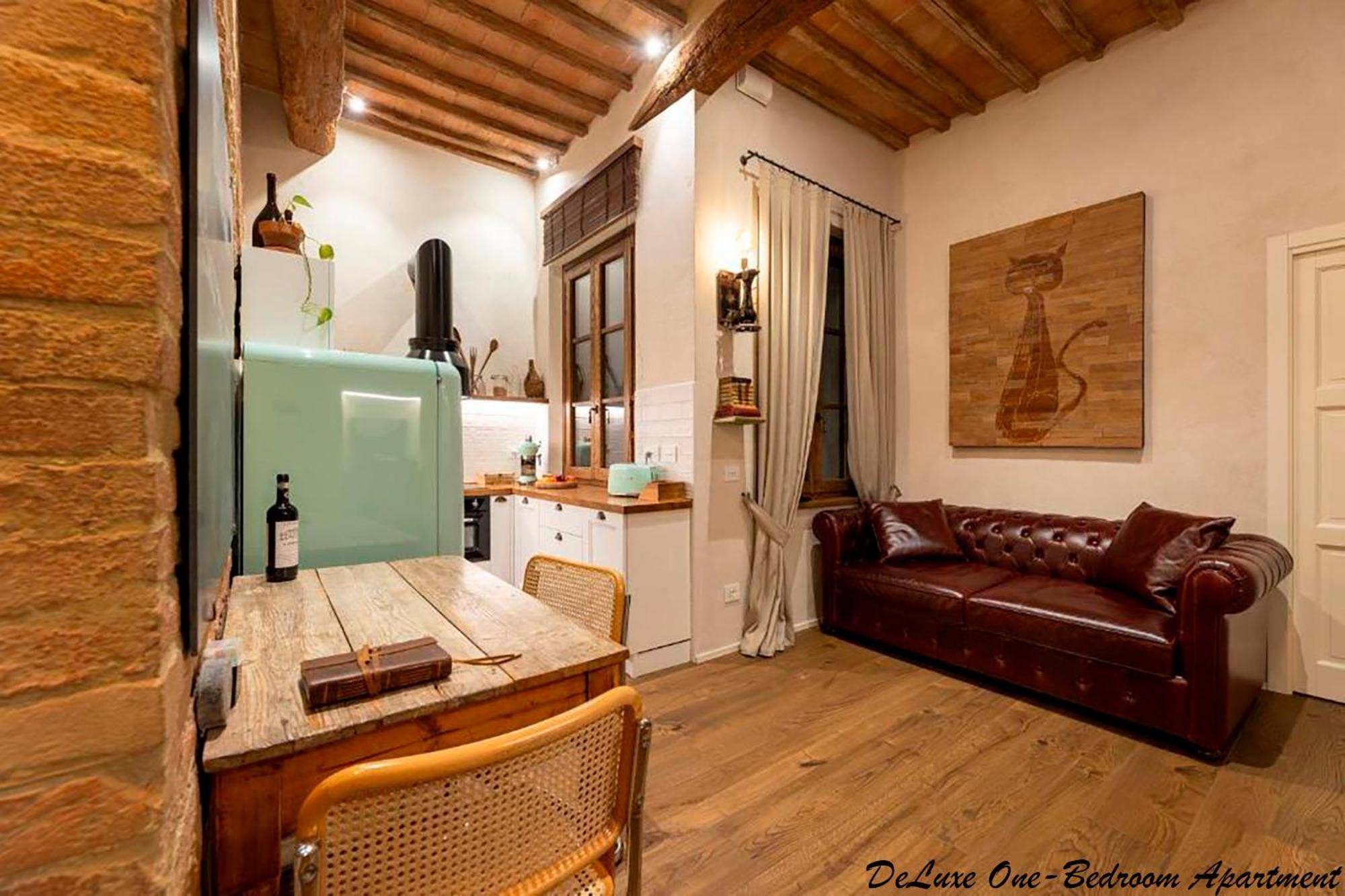 Boutique Homes * Siena